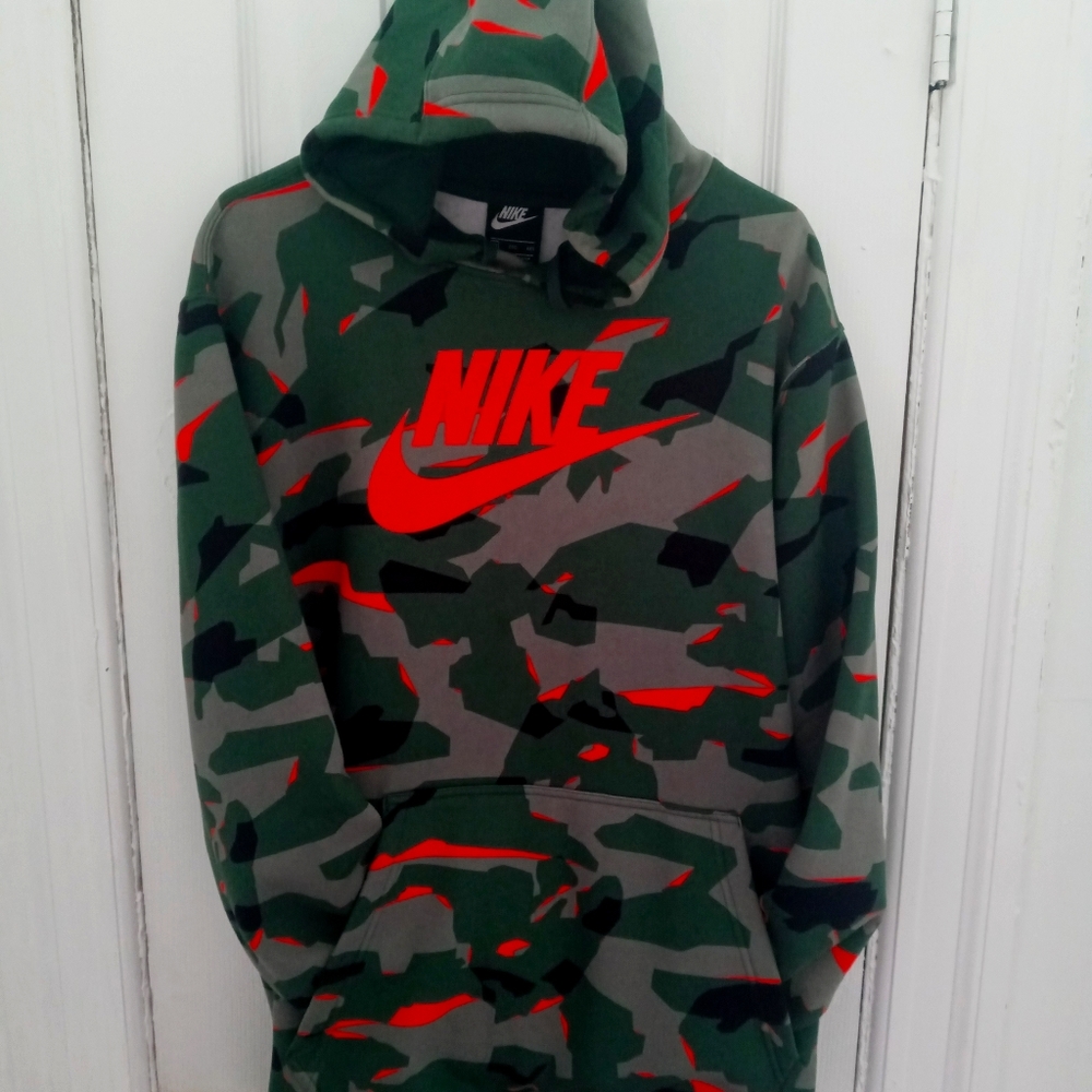 Nike Cameo Sweatsuit